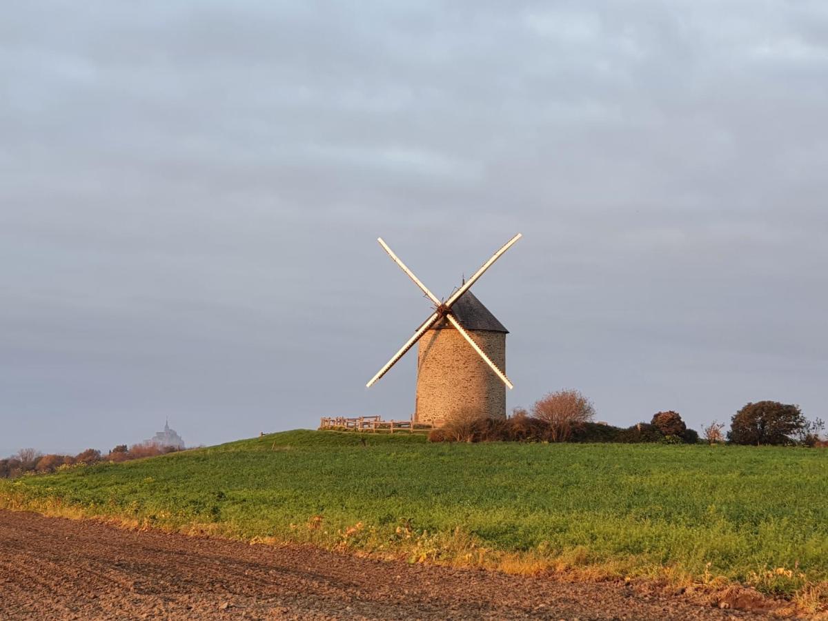 La Bastide Du Moulin - Mont St Michel Moidrey Exterior foto